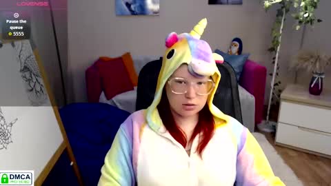 kuri_u online show from 05/29/26, 09:40