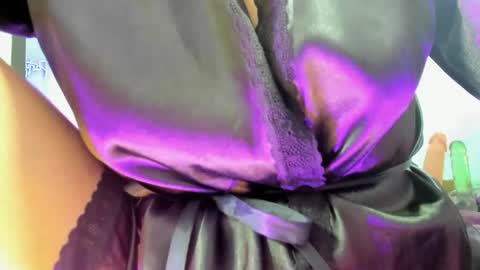 Snapshot of kuromi_bush chatting on 02/07/26, 04:49 IM KUROMI - MY NEXT STREAM - SATURDAY- 31 JANUARY 2026 - 10PM EST DONT MISS IT online show from 02/07/26, 04:49