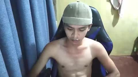 kurtxxx07 online show from 03/19/26, 07:40