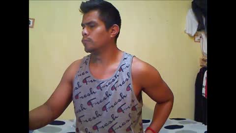 Snapshot of kushlozter chatting on 11/19/25, 10:10 kushlozter online show from 11/19/25, 10:10