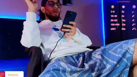 kuzzcoo online show from 11/13/25, 02:49