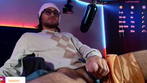 kuzzcoo online show from 01/09/26, 12:30