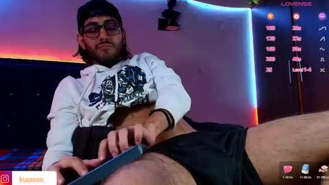 kuzzcoo online show from 02/02/26, 02:05