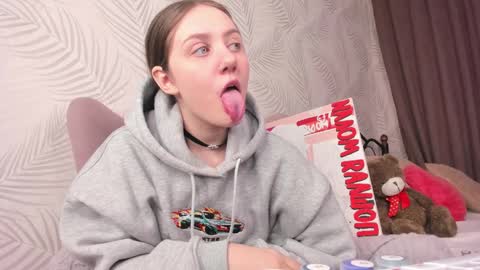 Kvetachka Thu-Sun 0900am-1500pmGTM2 online show from 02/08/25, 04:25