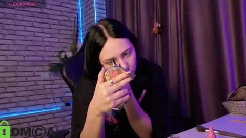 Kvetachka Thu-Sun 0900am-1500pmGTM2 online show from 10/22/25, 01:39