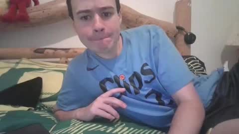 Snapshot of kwahrens22 chatting on 01/21/25, 05:41 Kenji online show from 01/21/25, 05:41