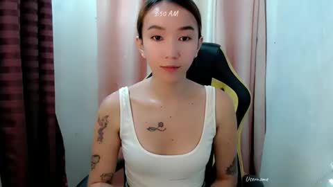 kweenie1026 online show from 04/19/26, 07:49