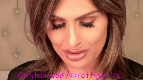 Snapshot of kxaxmichelle chatting on 01/13/25, 08:04 Kick online show from 01/13/25, 08:04