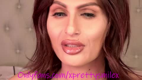 Snapshot of kxaxmichelle chatting on 01/21/25, 09:25 Kick online show from 01/21/25, 09:25