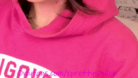 Snapshot of kxaxmichelle chatting on 01/23/25, 08:35 Kick online show from 01/23/25, 08:35