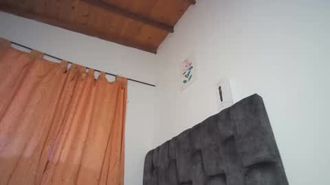 Snapshot of kyany_1 chatting on 04/14/26, 12:44 Kyany online show from 04/14/26, 12:44