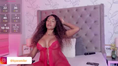 kyaraebony_ online show from 03/27/26, 01:22