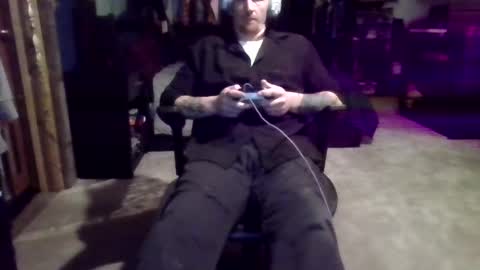 Snapshot of kyl3baron3 chatting on 02/23/25, 05:29 kyl3baron3 online show from 02/23/25, 05:29