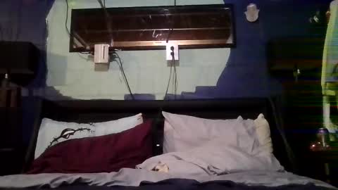 Snapshot of kyl3baron3 chatting on 03/07/25, 02:15 kyl3baron3 online show from 03/07/25, 02:15