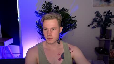 Kyle online show from 01/20/25, 01:42