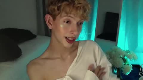 Snapshot of kyle__cooper chatting on 12/10/24, 05:28 Kyle Cooper online show from 12/10/24, 05:28