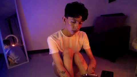 Snapshot of kyle__cooper chatting on 01/17/25, 08:24 Kyle Cooper online show from 01/17/25, 08:24