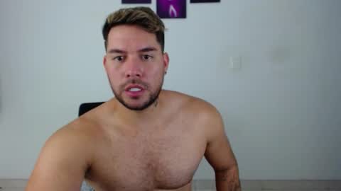 Snapshot of kyle_wilson_ chatting on 10/11/25, 04:55 Kyle Wilson Follow me online show from 10/11/25, 04:55