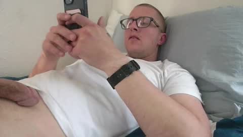 Snapshot of kyleracepearson chatting on 04/04/26, 11:02 kylerace online show from 04/04/26, 11:02