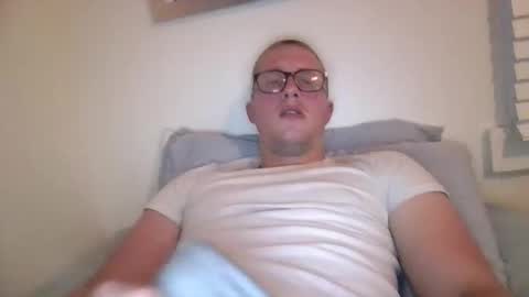 Snapshot of kyleracepearson chatting on 04/10/26, 02:28 kylerace online show from 04/10/26, 02:28