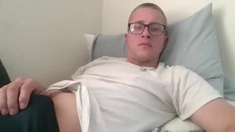 Snapshot of kyleracepearson chatting on 04/16/26, 12:33 kylerace online show from 04/16/26, 12:33