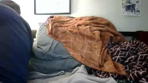 kylesingers online show from 12/01/25, 01:38