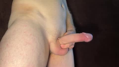 Snapshot of kylevandick chatting on 12/16/25, 02:38 kylevandick online show from 12/16/25, 02:38