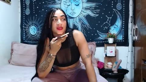 Snapshot of kylie_capricorn chatting on 09/11/25, 11:49 kylie online show from 09/11/25, 11:49