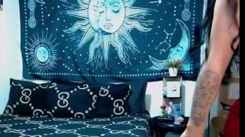 Snapshot of kylie_capricorn chatting on 10/10/25, 08:19 kylie online show from 10/10/25, 08:19