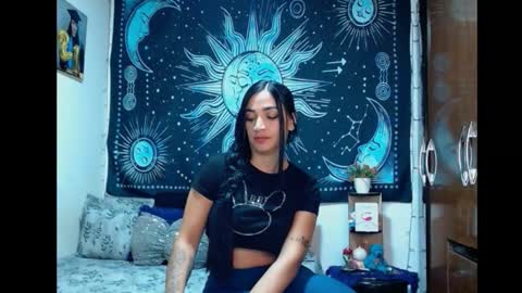 Snapshot of kylie_capricorn chatting on 10/28/25, 09:39 kylie online show from 10/28/25, 09:39