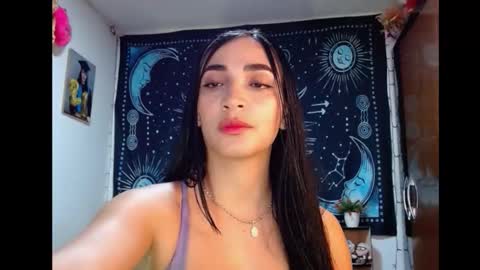 Snapshot of kylie_capricorn chatting on 11/06/25, 11:48 kylie online show from 11/06/25, 11:48