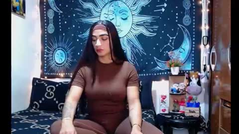 kylie online show from 06/23/26, 11:25