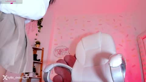 Kylie online show from 03/08/26, 08:51