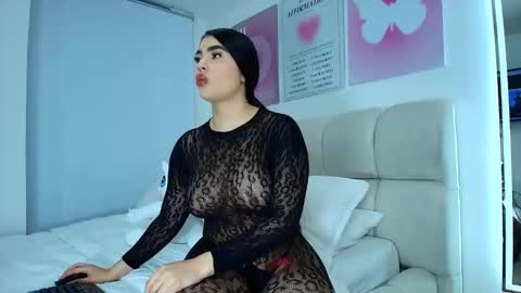 kylie jenn2 online show from 05/05/26, 01:57