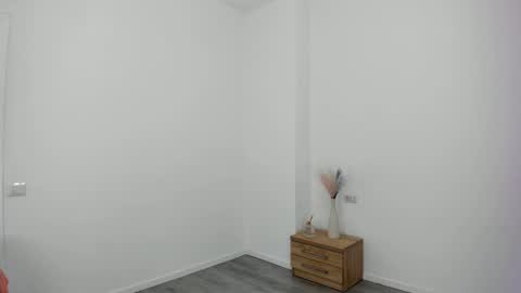 Kylie online show from 09/12/25, 07:03