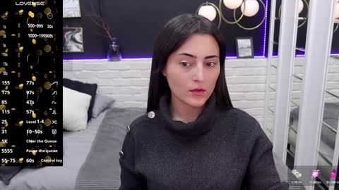 Snapshot of kylie_mellow chatting on 01/28/25, 01:27 Kylie online show from 01/28/25, 01:27