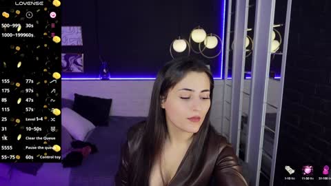 Snapshot of kylie_mellow chatting on 02/01/25, 12:47 Kylie online show from 02/01/25, 12:47