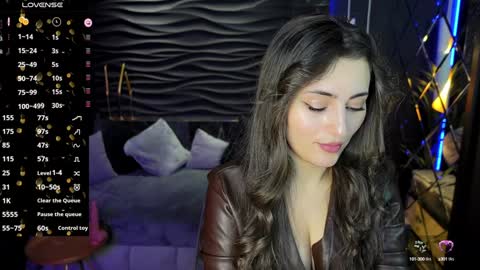 Snapshot of kylie_mellow chatting on 02/03/25, 12:25 Kylie online show from 02/03/25, 12:25