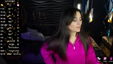 Snapshot of kylie_mellow chatting on 02/07/25, 09:58 Kylie online show from 02/07/25, 09:58