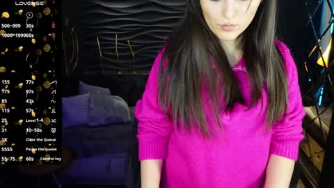 Snapshot of kylie_mellow chatting on 02/07/25, 01:01 Kylie online show from 02/07/25, 01:01