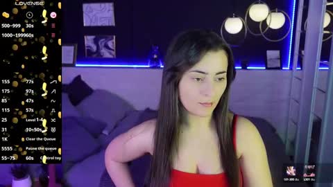 Snapshot of kylie_mellow chatting on 02/14/25, 06:12 Kylie online show from 02/14/25, 06:12