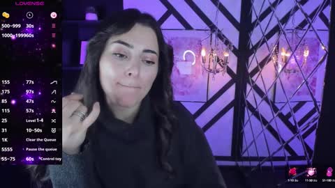 Snapshot of kylie_mellow chatting on 02/17/25, 07:31 Kylie online show from 02/17/25, 07:31