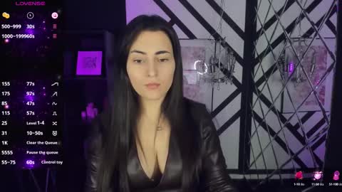 Snapshot of kylie_mellow chatting on 03/02/25, 05:33 Kylie online show from 03/02/25, 05:33