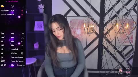 Snapshot of kylie_mellow chatting on 03/12/25, 12:36 Kylie online show from 03/12/25, 12:36