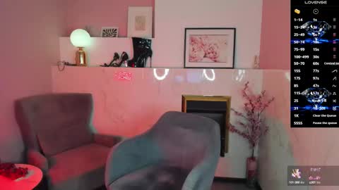 Snapshot of kylie_mellow chatting on 10/12/25, 05:39 Kylie online show from 10/12/25, 05:39