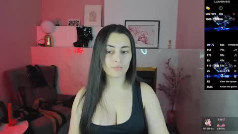 Snapshot of kylie_mellow chatting on 11/24/25, 11:10 Kylie online show from 11/24/25, 11:10