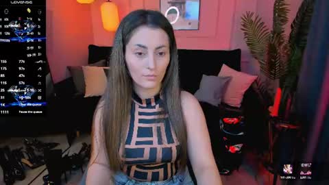 Snapshot of kylie_mellow chatting on 06/29/26, 01:33 Kylie online show from 06/29/26, 01:33