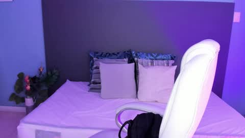 Kylie Reyes  online show from 01/24/25, 07:18