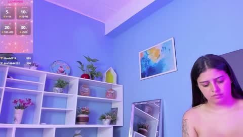 Kylie Reyes  online show from 02/10/25, 10:51