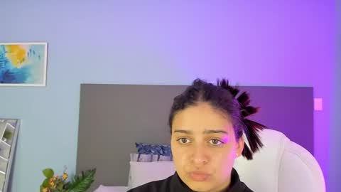 Kylie Reyes  online show from 02/25/25, 07:36